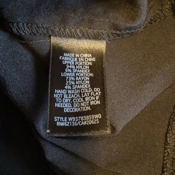 Guess Black 3/4 Sheer Sleeve Dress - Size 6 - Picture 14 of 14